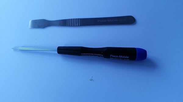 Guide de réparation Samsung Galaxy S4 mini étape 2